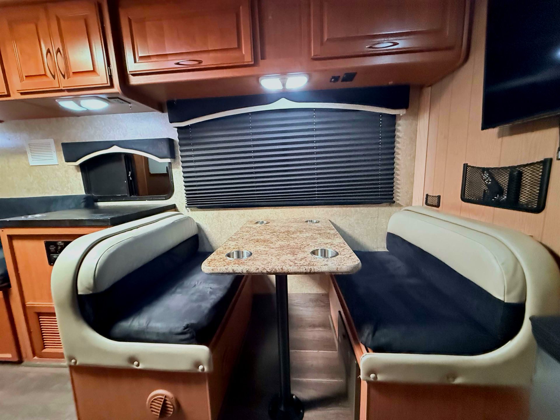 Dinette seating